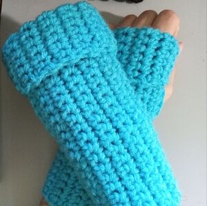 Crochet fingerless Electric Blue Gloves